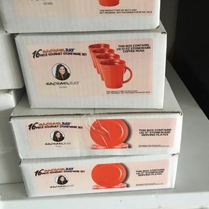Rachel Ray dinnerware set